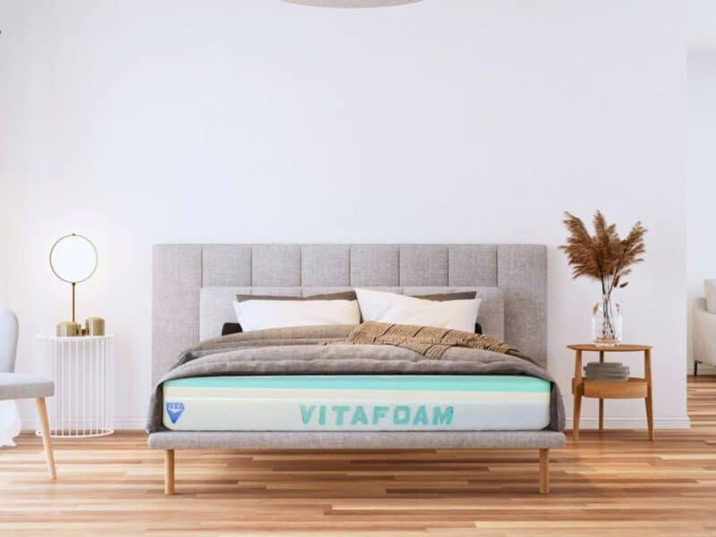 Matelas gris Vitafoam VISCO lit chambre design Vega