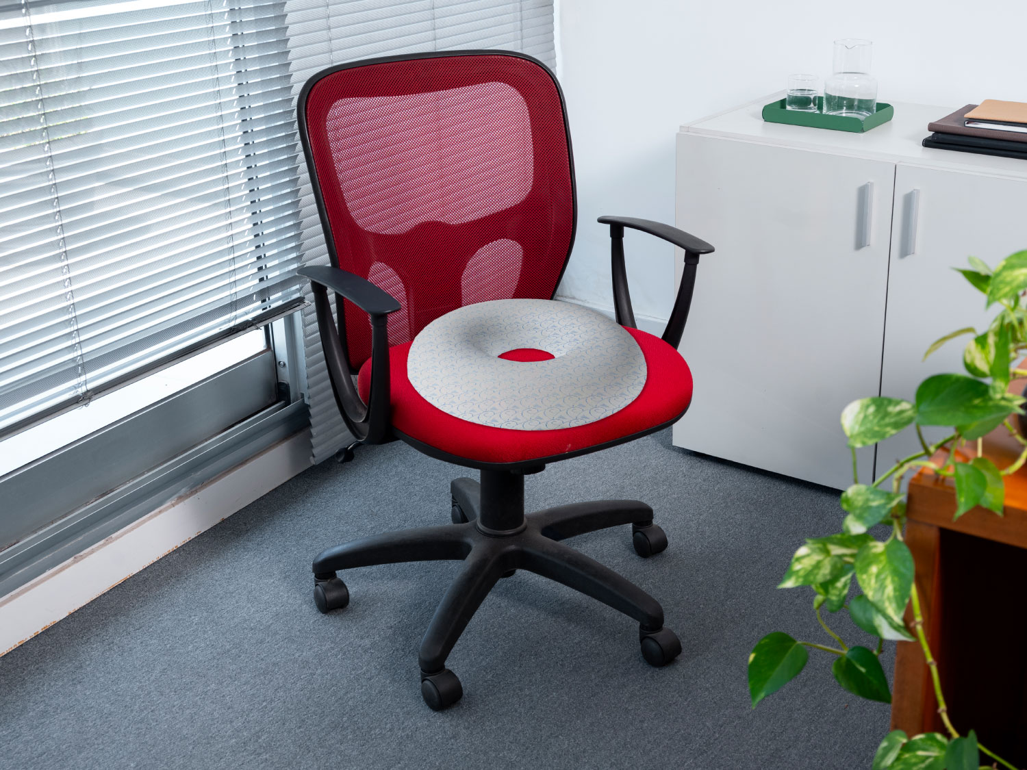 Coussin-mousse-percé-2